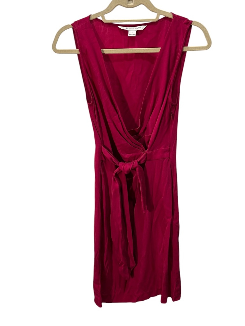 Diane von Furstenberg hot pink 100% silk faux wrap dress 2